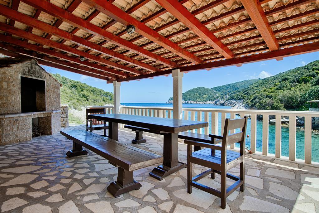 Villa Silente Okljucna Экстерьер фото