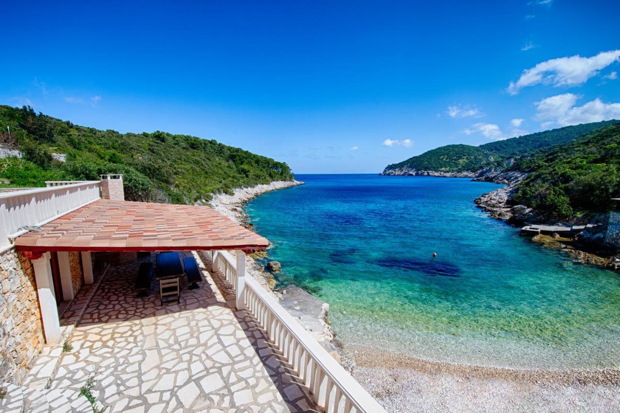 Villa Silente Okljucna Экстерьер фото